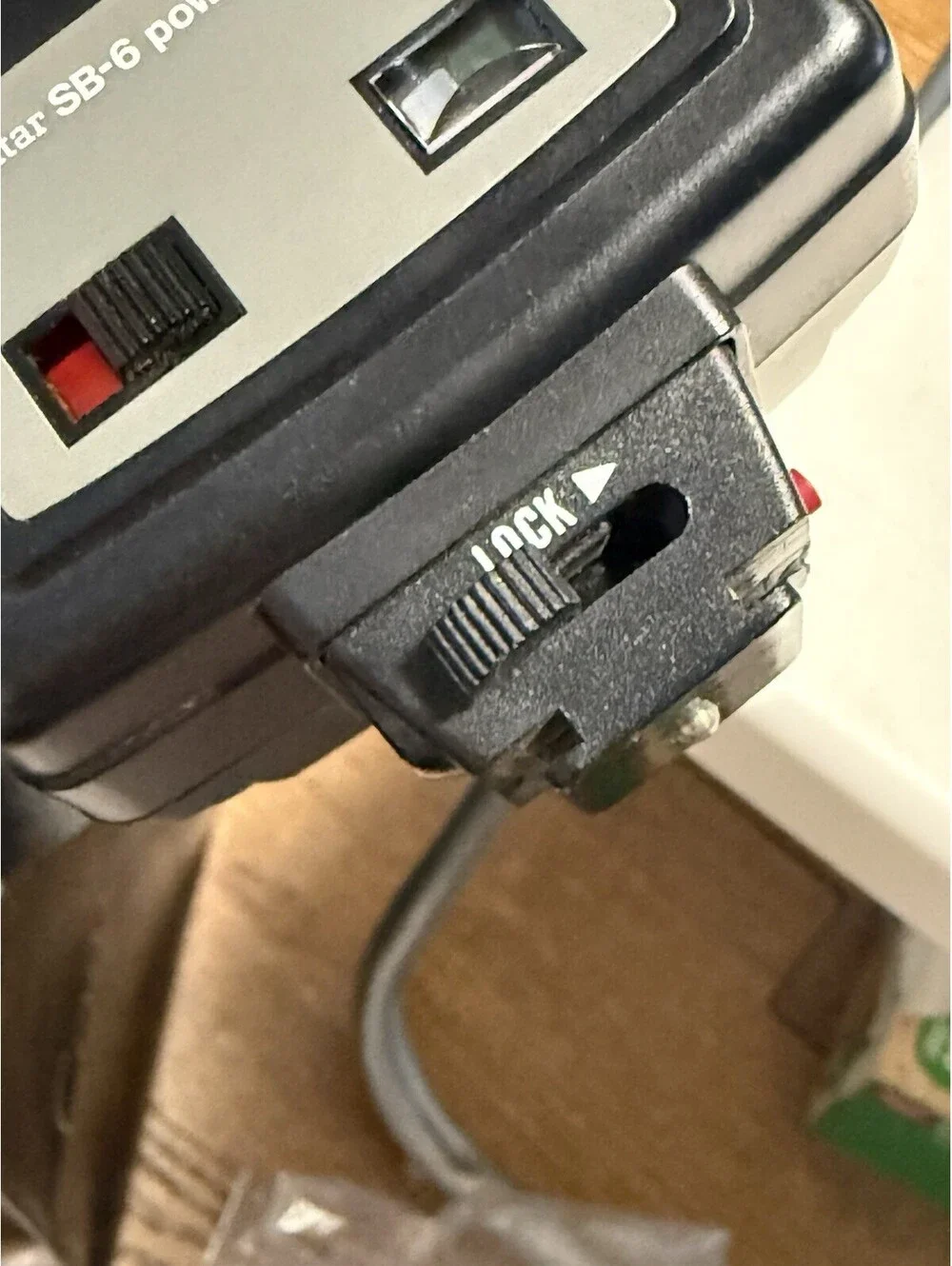 Vintage Vivitar 285 Zoom Thyristor Shoe Mount Flash